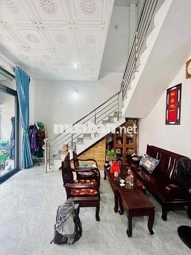 bình TÂN bình Hưng hoà a ‘ 50 m 5 x 11 m giá 4,2 tỷ TL Hẻm 🚗🚗