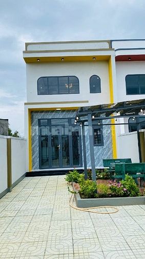 ALO....ALO em...sở hữu ngay NHÀ SÂN VƯỜN SIÊU ĐẸP 5X31M SHR