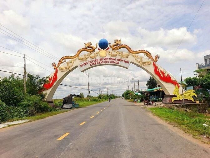 Hàng thơm, 171m2 đất thổ cư 8 x 20m View Kênh chỉ 590tr