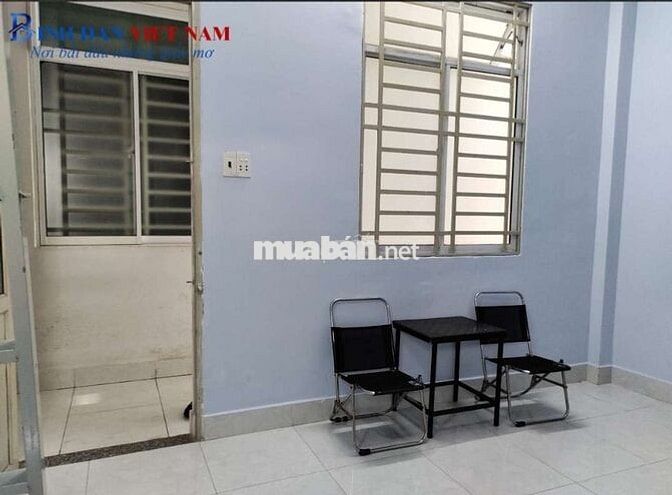Còn trống phòng máy lạnh có gác , bình thạnh p21