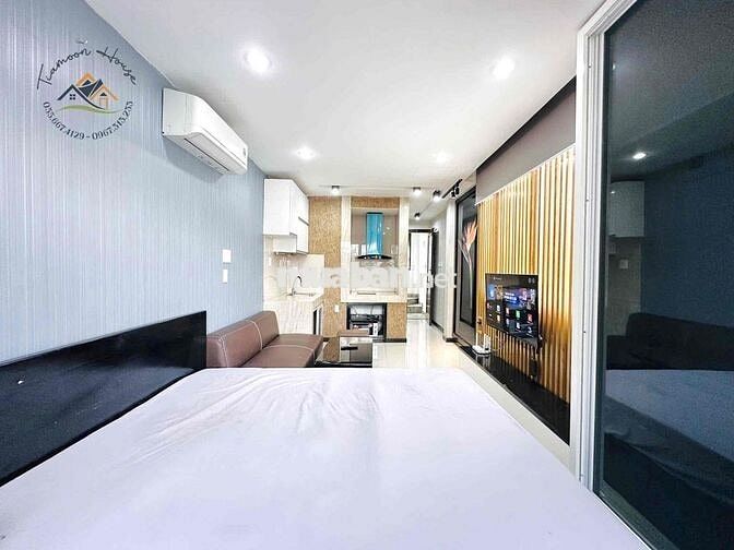 Căn hộ cao cấp full nội thất ngay Đại Học Văn Lang, phố Bùi Viện