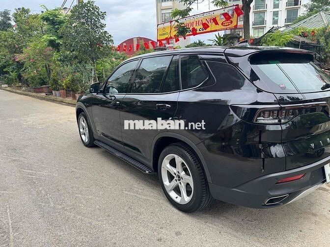 VinFast Lux SA2.0 2022 - 39800 km