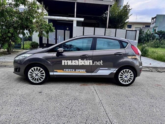 Ford Fiesta 2016 1.5 AT Sport - 90000 km