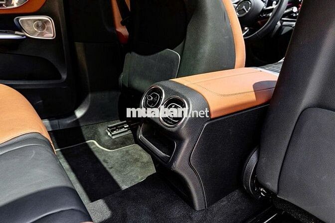 Mercedes GLC300 allnew 2024 - xe đẹp như mới 1 chủ