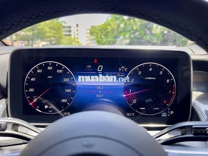 Mercedes GLC300 allnew 2024 - xe đẹp như mới 1 chủ