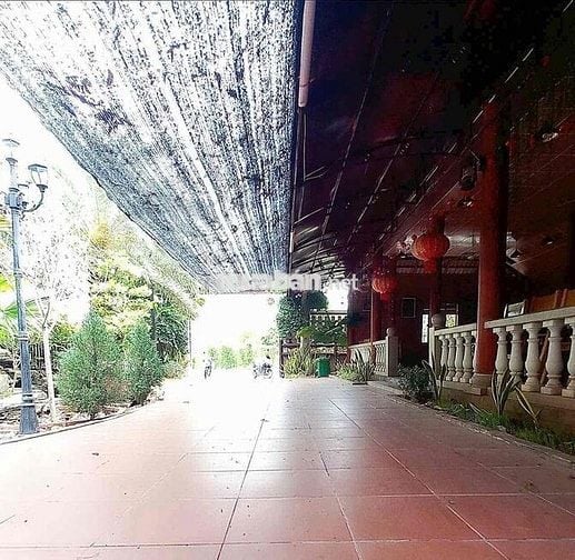 Bán nhà hàng gần khu du lịch Hồ Tràm