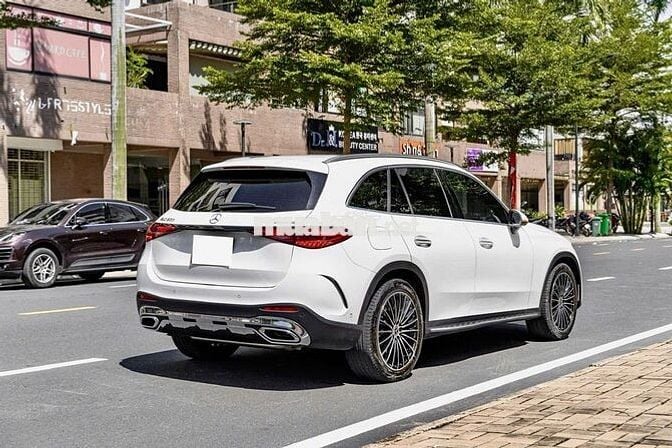 Mercedes GLC300 allnew 2024 - xe đẹp như mới 1 chủ