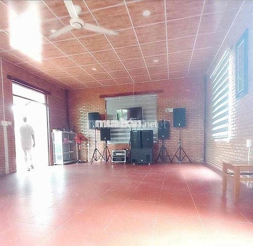 Bán nhà hàng gần khu du lịch Hồ Tràm