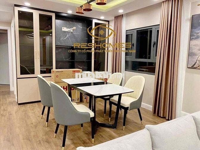 Cho THUÊ căn hộ 83m2 đầy đủ nội thất cao cấp 2 phòng ngủ Topaz Twins,