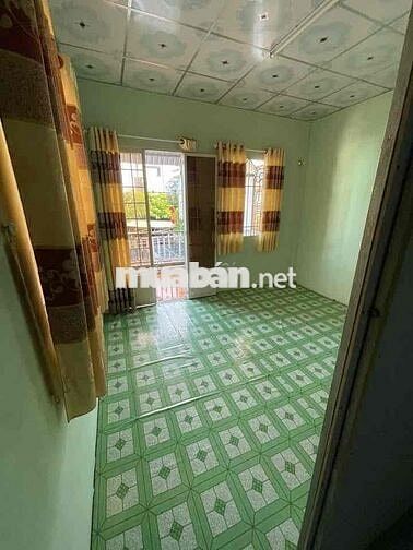 🏢🍀Nhà cho thuê: Tổng diện tích 79.5m ❤❤Vị trí : gần chợ ngã 5,trường h