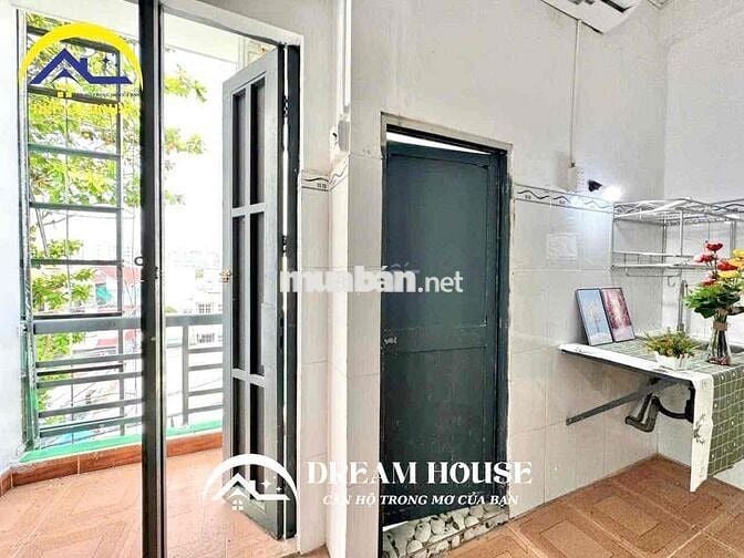 STUDIO BAN CÔNG BẾP LỚN MẶT TIỀN ĐƯỜNG GẦN HUIT, AEON MALL ZÁ RẺ