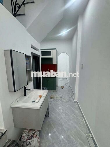 Nhà mặt tiền Trần Thủ Độ 2.8x12= 30 m2 1lầu 3 phòng đẹp 4tỷ 250 triệu