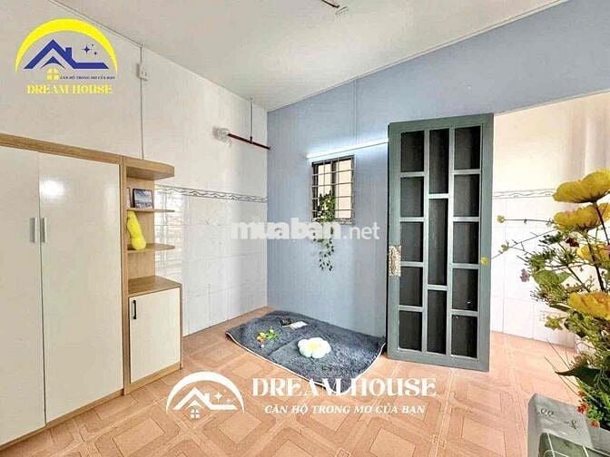 STUDIO BAN CÔNG BẾP LỚN MẶT TIỀN ĐƯỜNG GẦN HUIT, AEON MALL ZÁ RẺ