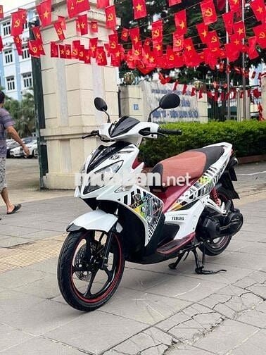 Nouvo lx 135 trắng 2012 hàng cọp sơn máy zin 100%
