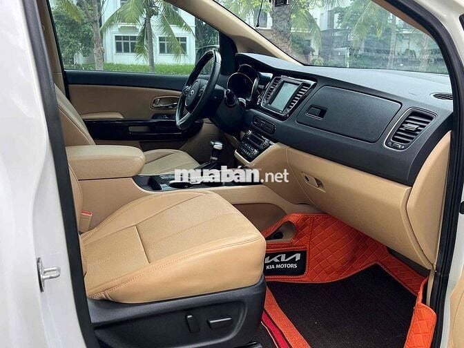 Kia Sendona 2021 2.2D Luxury 90000 km