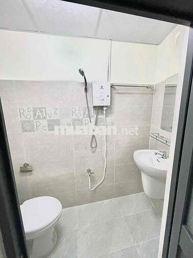 Thuê Căn Hộ 1PN 40m² Cao Cấp Xô Viết Nghệ Tĩnh Gần Bến Xe Miền Đông