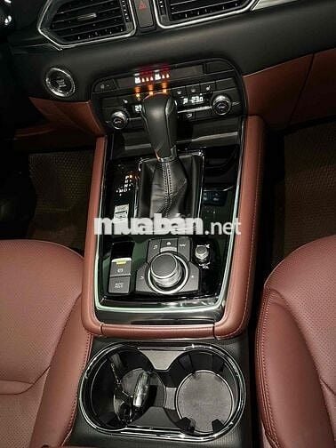 Mazda CX 8 2025 Premium - 6000 km