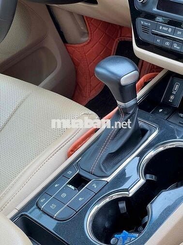 Kia Sendona 2021 2.2D Luxury 90000 km