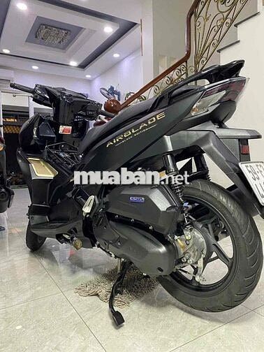 cần bán xe honda ab 125cc  đk 2023 còn 95%