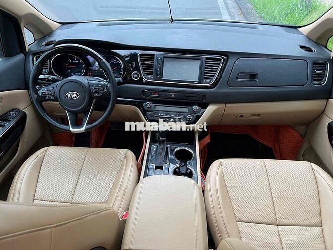 Kia Sendona 2021 2.2D Luxury 90000 km