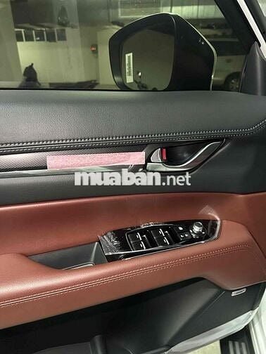 Mazda CX 8 2025 Premium - 6000 km