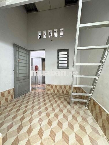 🏠 PHÒNG CÓ GÁC RỘNG THOÁNG MÁT, KHÔNG ĐỤNG ĐẦU
