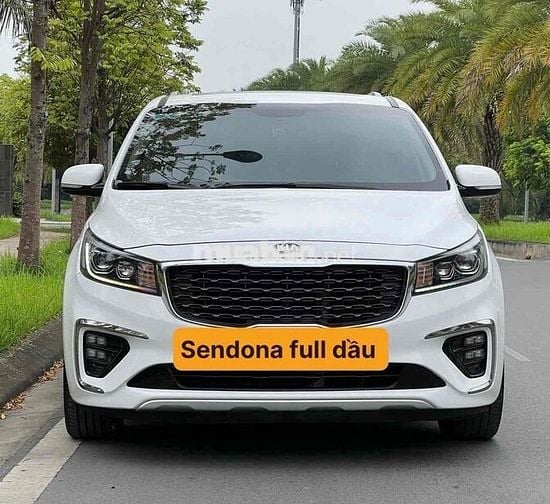 Kia Sendona 2021 2.2D Luxury 90000 km