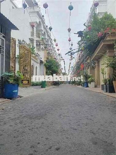 🌹DIỆNTÍCH 70M2-4Mx18M,SỔ ĐẸP VUÔNG VỨC HOÀN CÔNG ĐỦ-ĐƯỜNG 8m,Nhỉnh 5TY