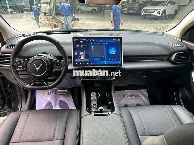 VinFast VF8 2023 Eco - 34000 km Sẵn hồ sơ sang tên