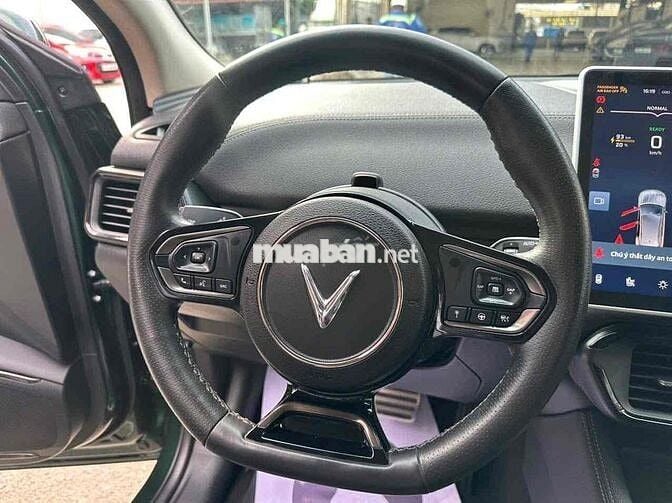 VinFast VF8 2023 Eco - 34000 km Sẵn hồ sơ sang tên