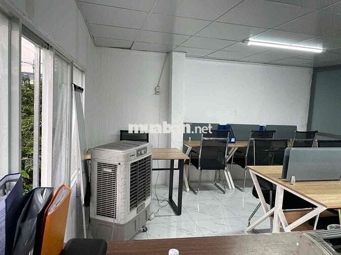 bán nhà mặt tiền đang cho thuê phạm văn đồng p11, bình thạnh 4.2x18