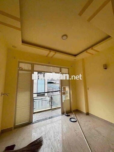 🏦 Nhà NC mặt tiền đường số 1 P16