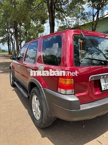 Ford Escape 2002 XLT 3.0 AT - 300000 km