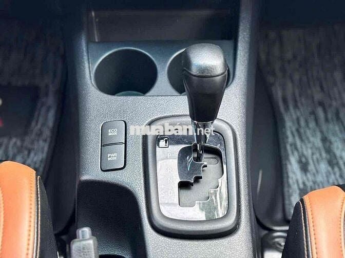 Toyota Hilux 2021 2.4 4x2 MT - 87000 km