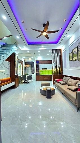Bán nhanh nhà  Ung Văn Khiêm , p25 Bình thạnh