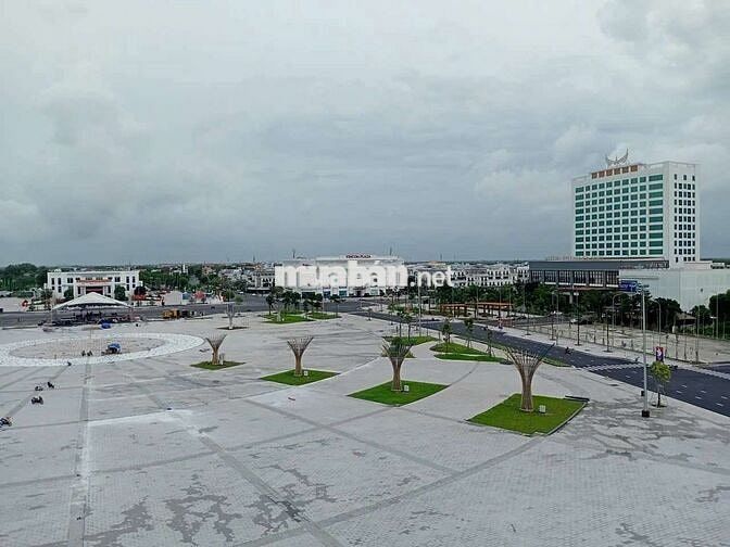 BÁN NỀN ĐẤT VÀNG – NGÃ 5 NGÔ QUYỀN, TP. CÀ MAU

DT 1472m2