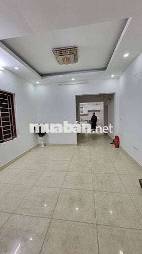 CHO THUÊ NHÀ NGUYÊN CĂN 50M2 TẠI 226 CẦU GIẤY