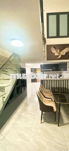 Nhỉnh 7 tỷ Nhà 2 lầu Sổ hồng riêng - Quận 7 - HXH ( 4 x 20m) nhìn 7 tỷ