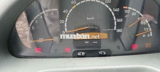Mercedes Benz Sprinter 2006 .3 chỗ 890 kg