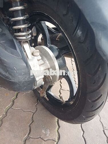 Bán xe Yamaha Mô UlTimo màu đen bạc