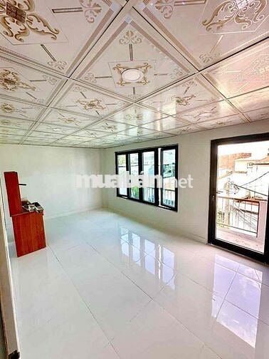 - NHỈNH 5.X TỶ_ NHÀ MỚI ĐẸP _ NGANG KHỦNG 5M_ NỞ HẬU TÀI LỘC