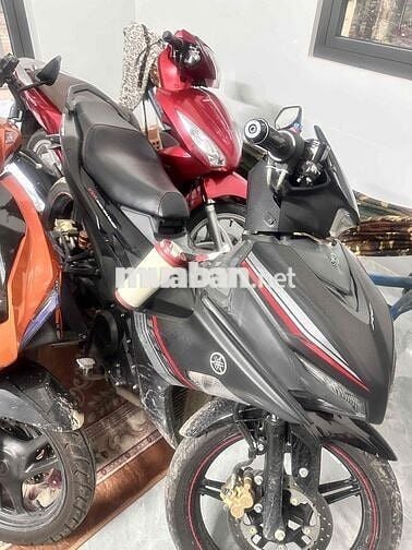 xe 1 đời chủ ít chạy nên bán lại