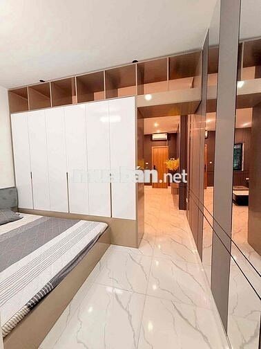 Hơn 4 tỷ sổ đỏ 120m2 căn hộ tập thể Duplex 2 tầng mặt phố Thái Thịnh 3