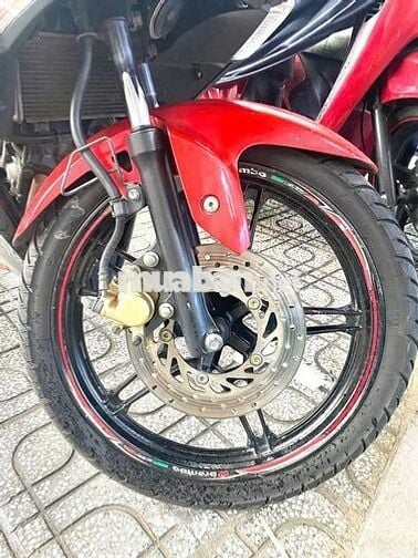 Cần tiền bán xe zin như mới. Máy êm lực mạnh .