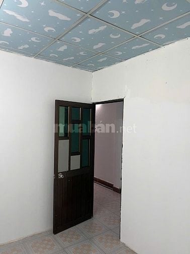 Cho thuê nhà nguyên căn 168 chế lan viên giá 7tr