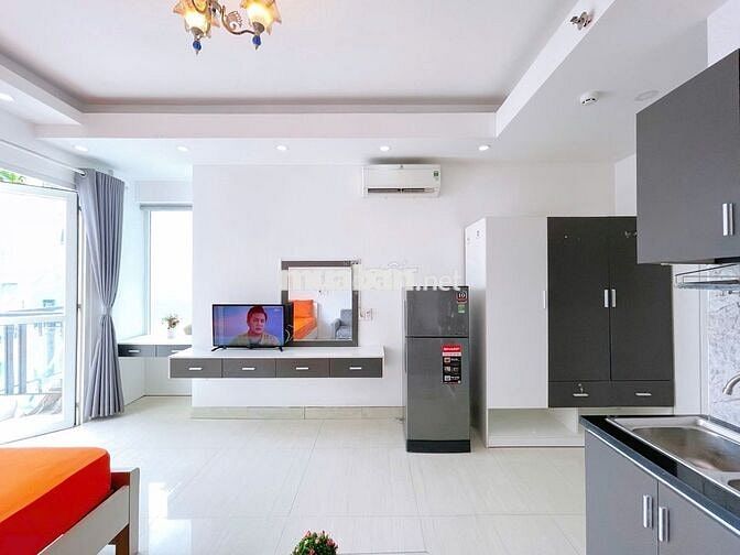 Ở ngay! Căn hộ BAN CÔNG TO gần ĐH Sư Phạm CS2 có BẢO VỆ - THANG MÁY