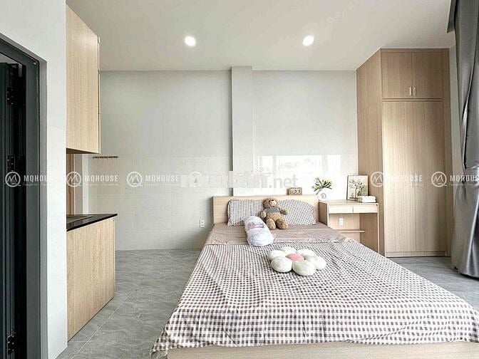 Căn Hộ Studio Ban Công, Full Nội Thất Mới 100% Gần Chợ Hoà Hưng - Q3