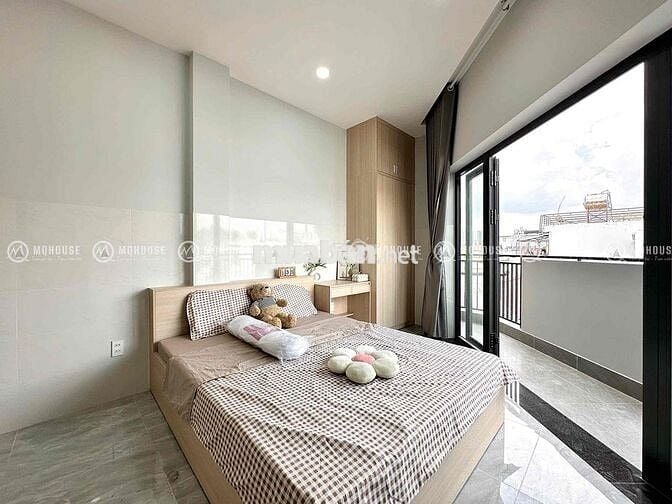 Căn Hộ Studio Ban Công, Full Nội Thất Mới 100% Gần Chợ Hoà Hưng - Q3
