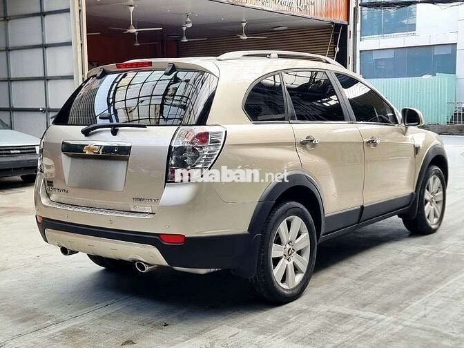 CHERVOLET CAPTIVA LTZ 2.4AT 2011, VÀNG CÁT.