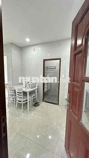 CHO THUÊ CĂN HỘ 2 PHÒNG NGỦ MỚI 100% NGAY CÔNG VIÊN GIA ĐỊNH